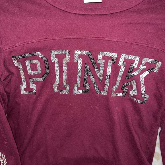 ‼️‼️Last price drop‼️‼️preloved Maroon Red Long sleeve Sequin VS pink top - Picture 5 of 14